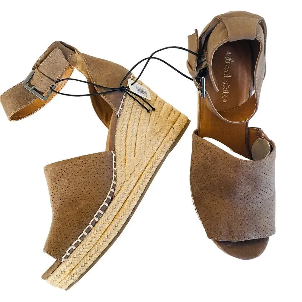 Altar’d State Marie Taupe Faux Suede Espadrille Platform Wedge Sandals Sz 10 NWT
